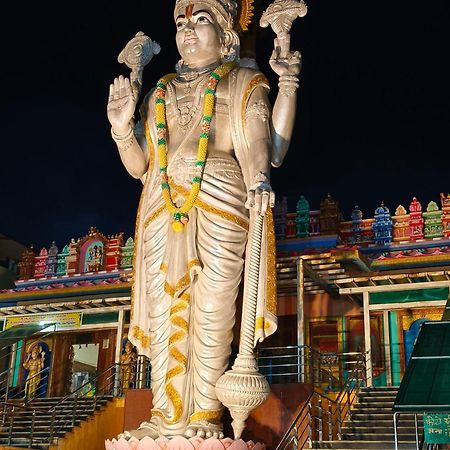 Rameshwar Dham Andhra Bhavan Naimisharanya Eksteriør bilde